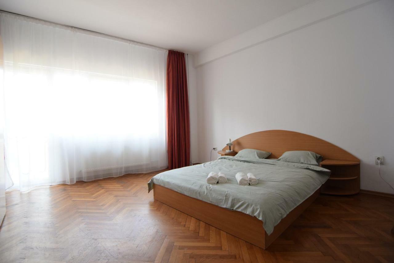 Апартаменты Resedinta Lui Calin - Downtown Park Cismigiu Бухарест Экстерьер фото