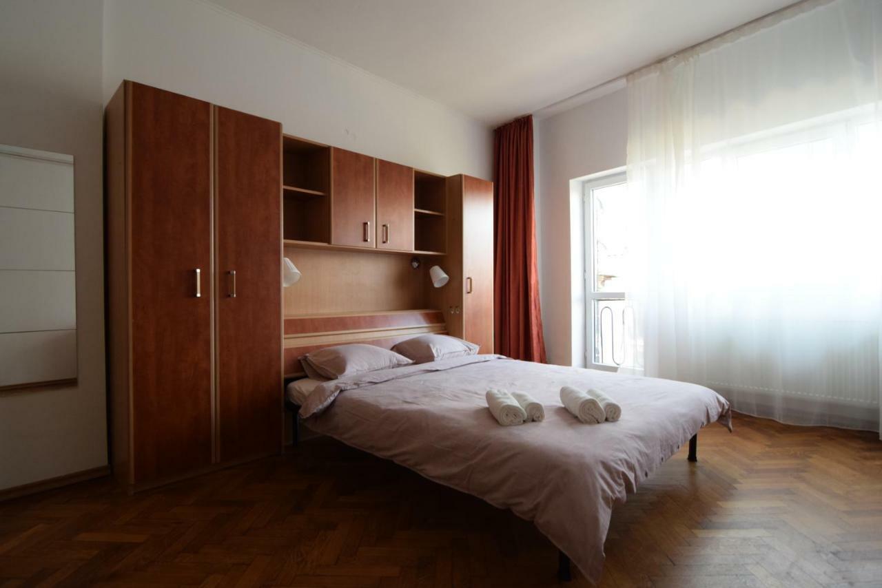 Апартаменты Resedinta Lui Calin - Downtown Park Cismigiu Бухарест Экстерьер фото